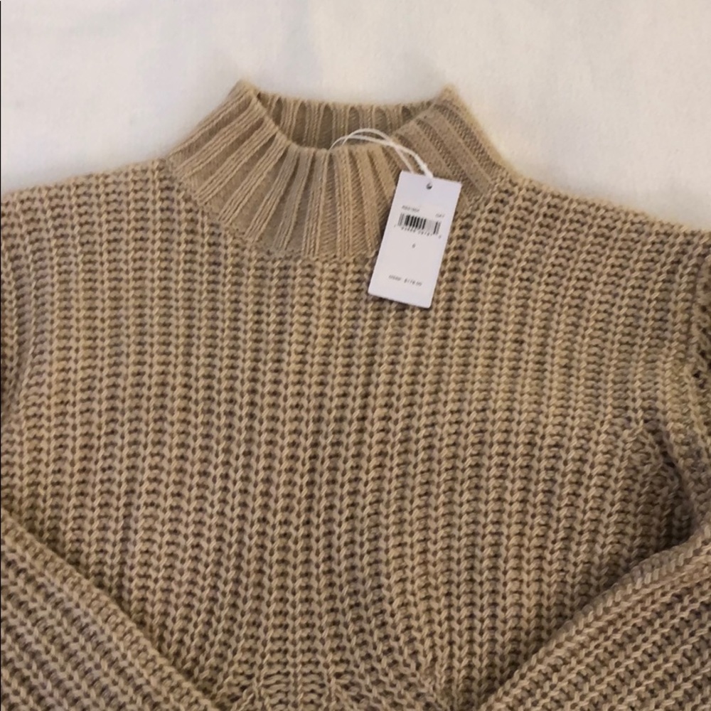 Splendid sweater - size small - tan beige gold